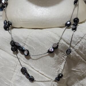 Vintage Black Pearl Necklace 17"